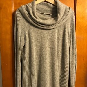 Cashmere sweater